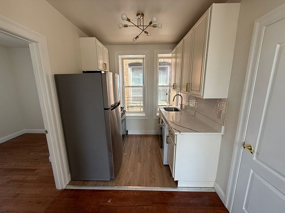 1st image of 5111 Palisade Ave #11E