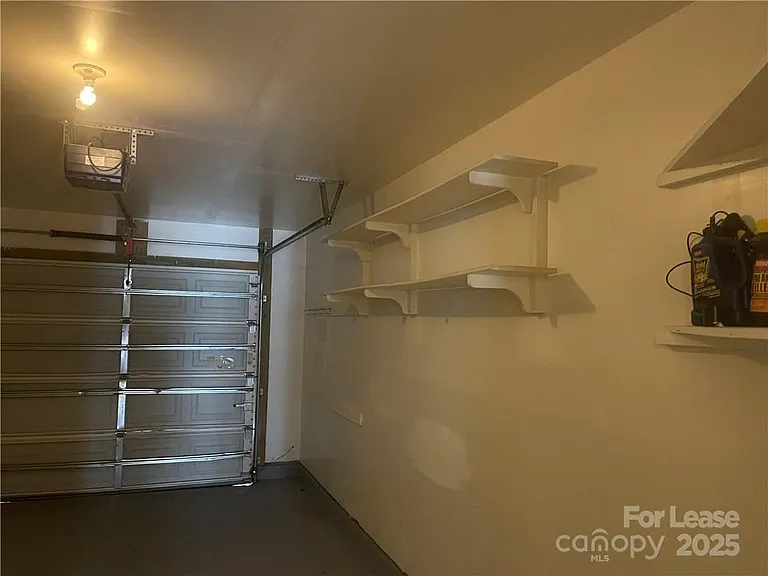 11917 Stratfield Place Cir — Photo 25