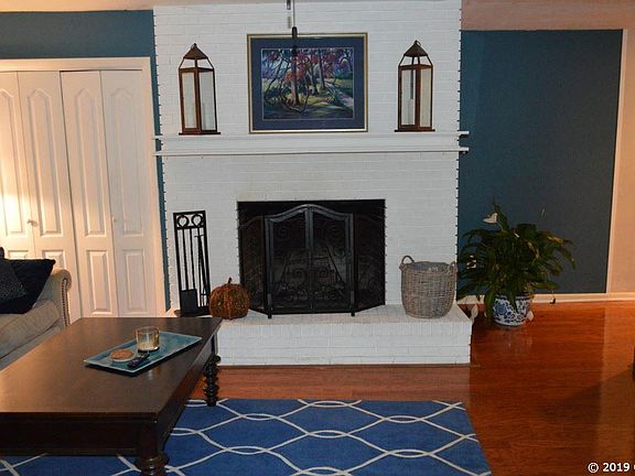 5th image of 2535 NW 18th Way