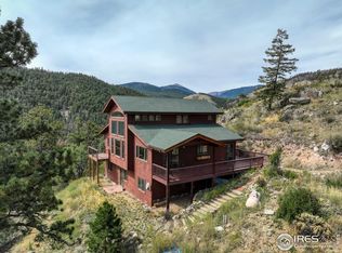 575 Bulwark Ridge Dr, Glen Haven, CO 80532