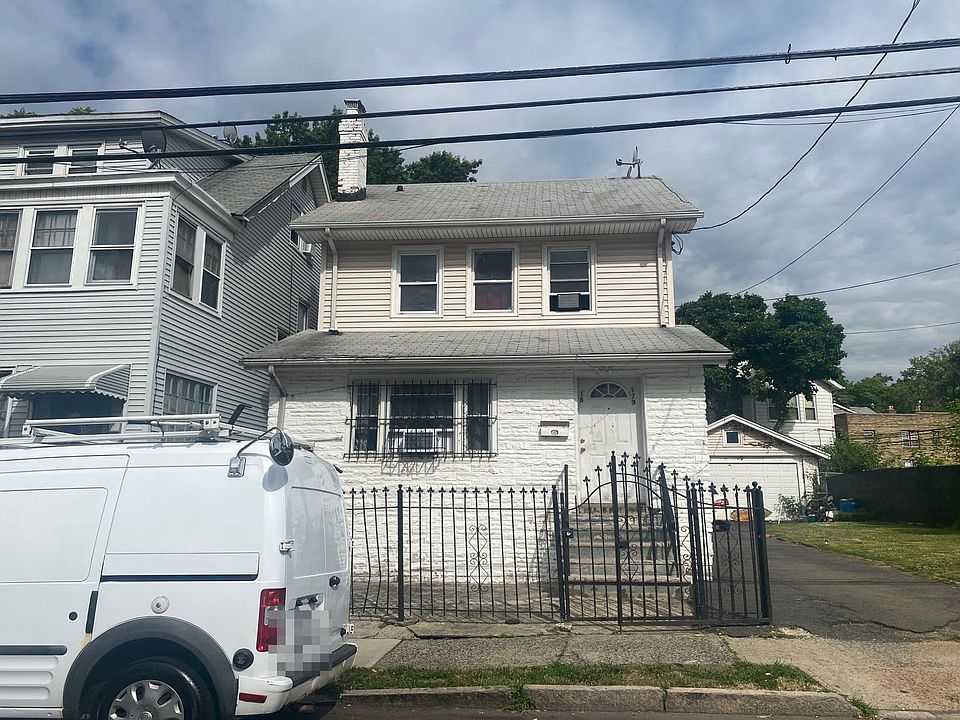 1st image of 179-181 W End Ave