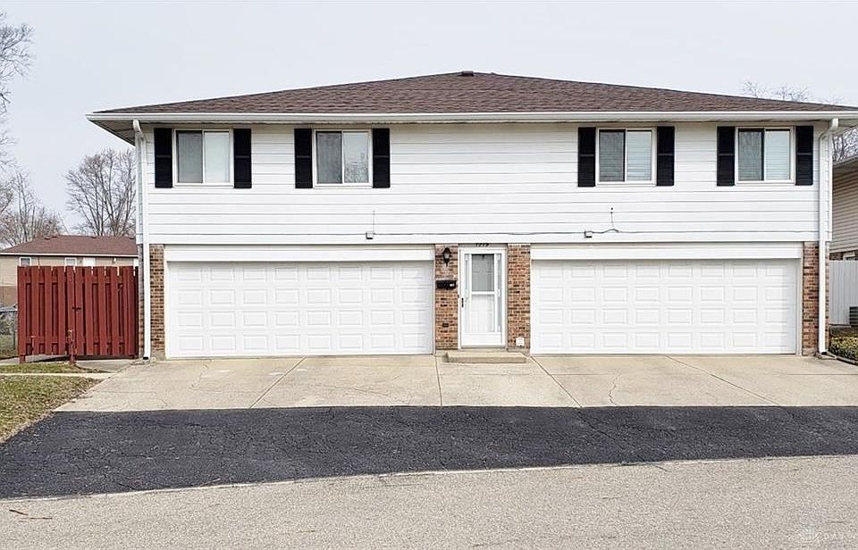 1st image of 1219 Hilltop Cir