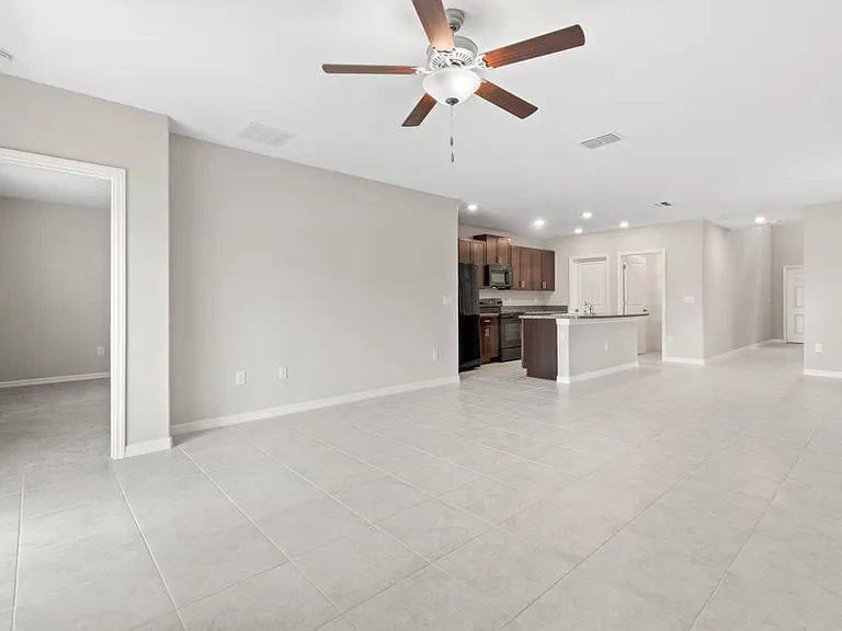 951 Olive Conch St — Photo 2