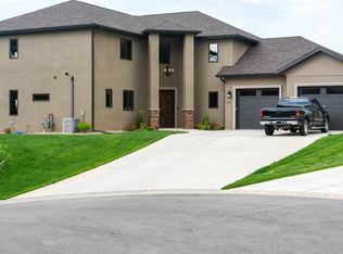 2321 Gunslinger Ct, Spearfish, SD 57783