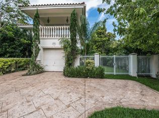 4000 Alhambra Cir, Coral Gables, FL 33146