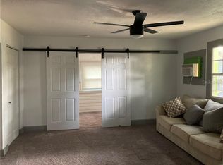 1135 Queen St N #A, Saint Petersburg, FL 33713