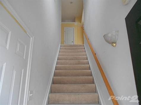 3rd image of 8635 Ellingsworth Way