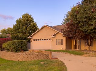 4440 Harvard Dr, Springfield, IL 62712