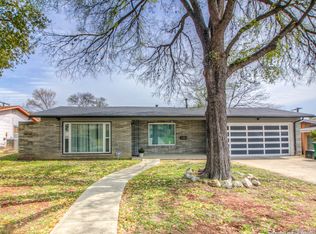 110 E Crestline Dr, San Antonio, TX 78201