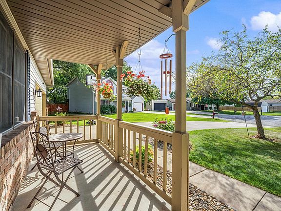 4th image of 53261 Spring Ct