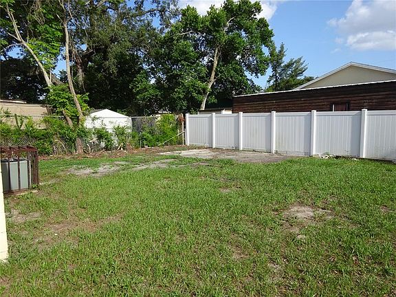 4th image of 4307 E Osborne Ave