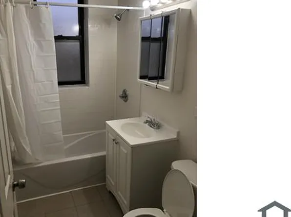 5523 W Washington Blvd APT 204, Chicago, IL 60644