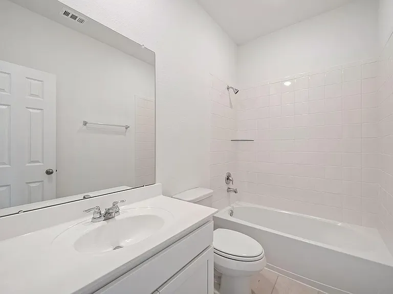 19126 Hazel Firs Ct — Photo 13