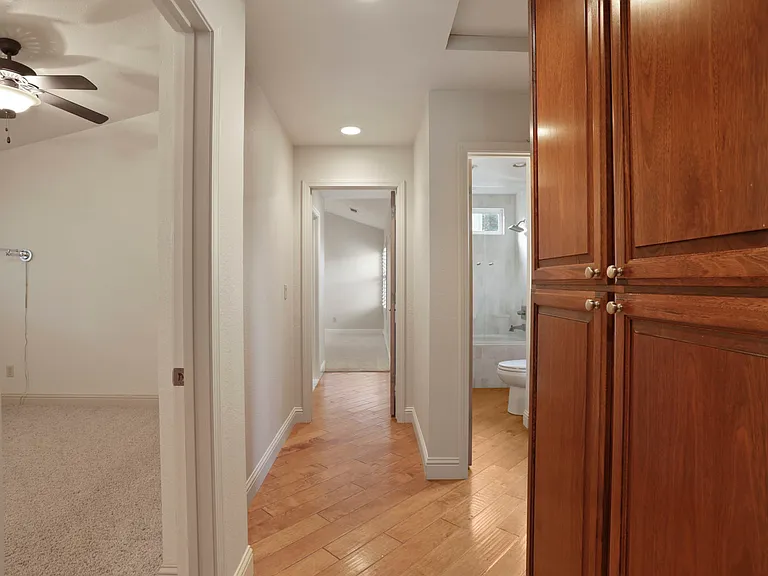 11006 Wild Oak Dr — Photo 10