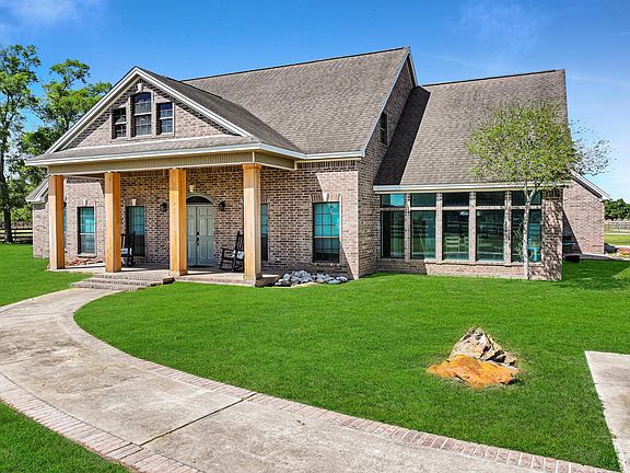 5th image of 635 Texla Rd