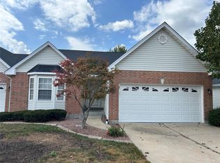 21 Piepers Glen Ct #22B, O'Fallon, MO 63366