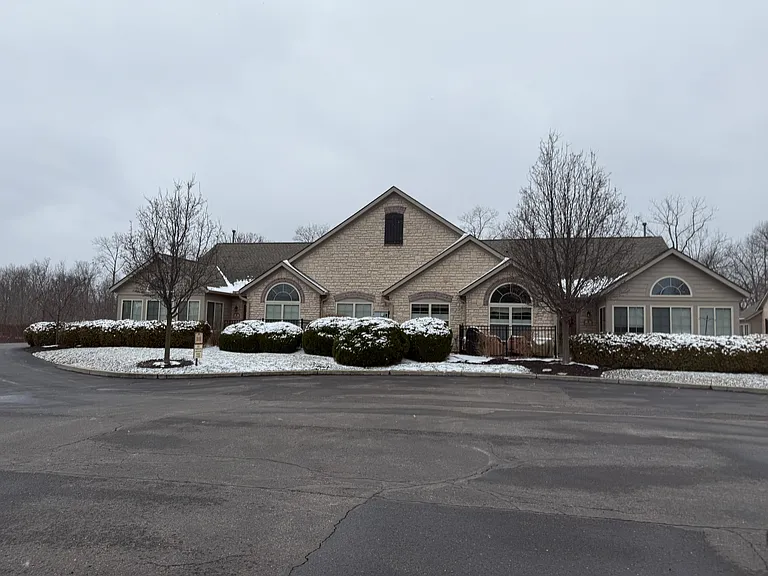 9335 Elizabeth Ln — Photo 21