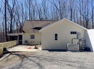 94 Patton Ln, Crossville, TN 38571