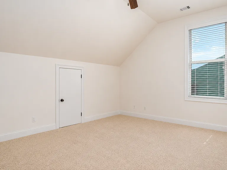 1035 Haylee Brook Ln — Photo 30