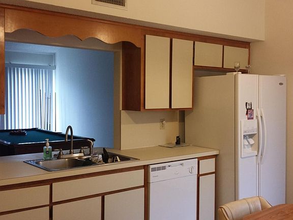 Large Kitchen