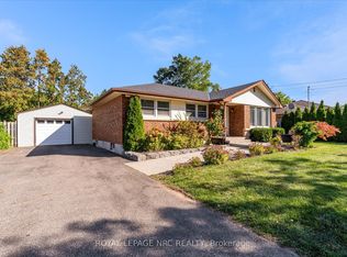 442 Bunting Rd, Saint Catharines, ON L2M 3Z4