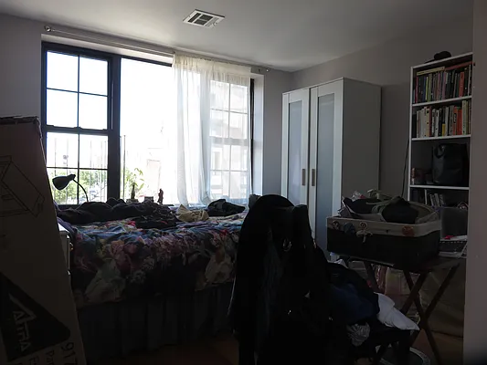 Rented by Rennit Inc. | media 9