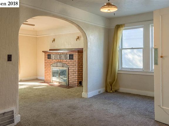 4th image of 354 Pardee Ave