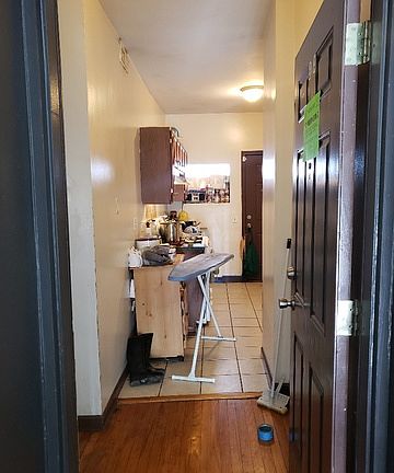 2nd image of 5223 S Calumet Ave APT 1B