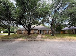 7716 Pampas Dr, Fort Worth, TX 76133