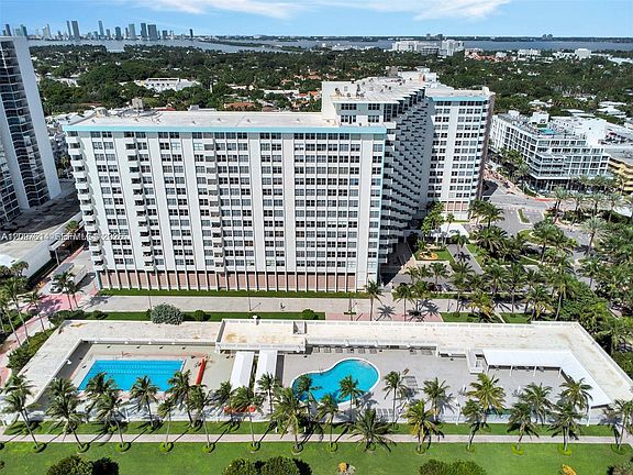 2nd image of 2899 Collins Ave APT 1738