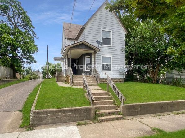 111 Canton St SW #2
