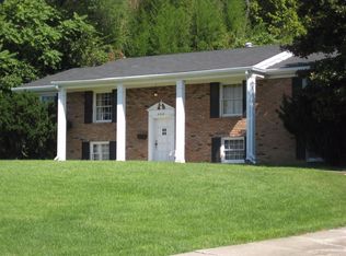 2314 Raeburn Ter, Cincinnati, OH 45223