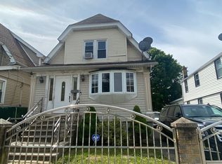 16454 109th Ave, Jamaica, NY 11433