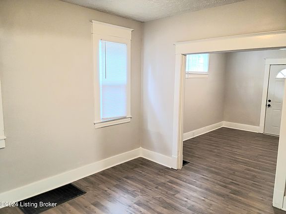 5th image of 4202 W Market St