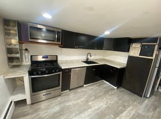 3 Sand Hill Rd, Sandy Hook, CT 06482