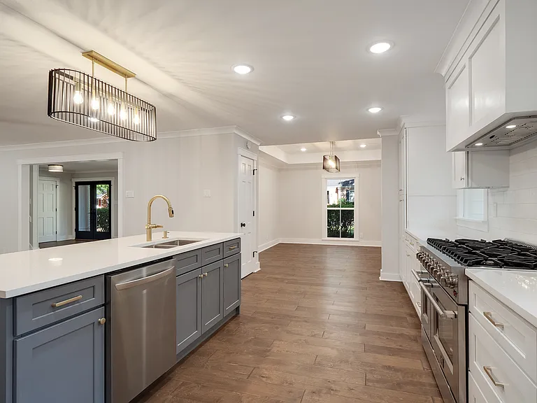 519 Thorn Ridge Cv — Photo 26
