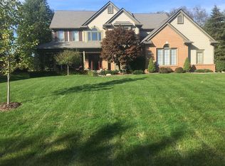 901 Winding Way, Milford, MI