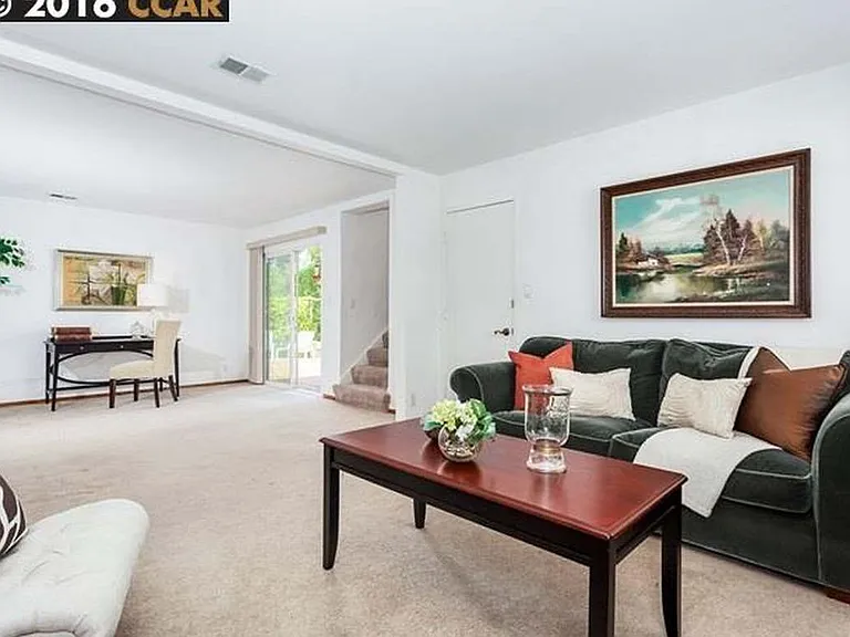 Carpenter Ct — Photo 4