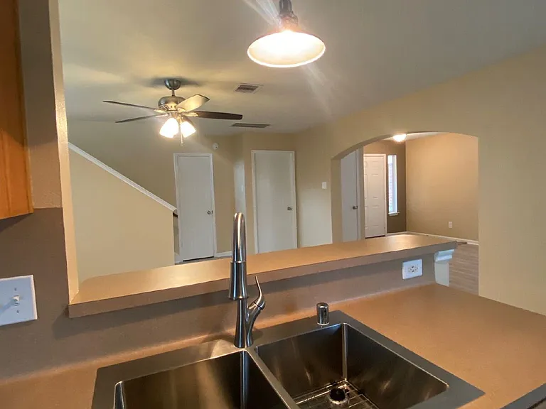 19162 Yellow Thrush Dr — Photo 7