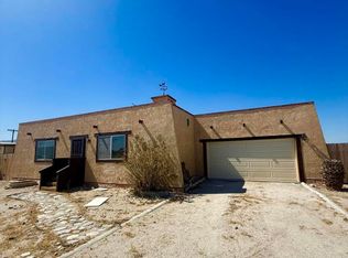 1506 Arctic Ave, Thermal, CA 92274