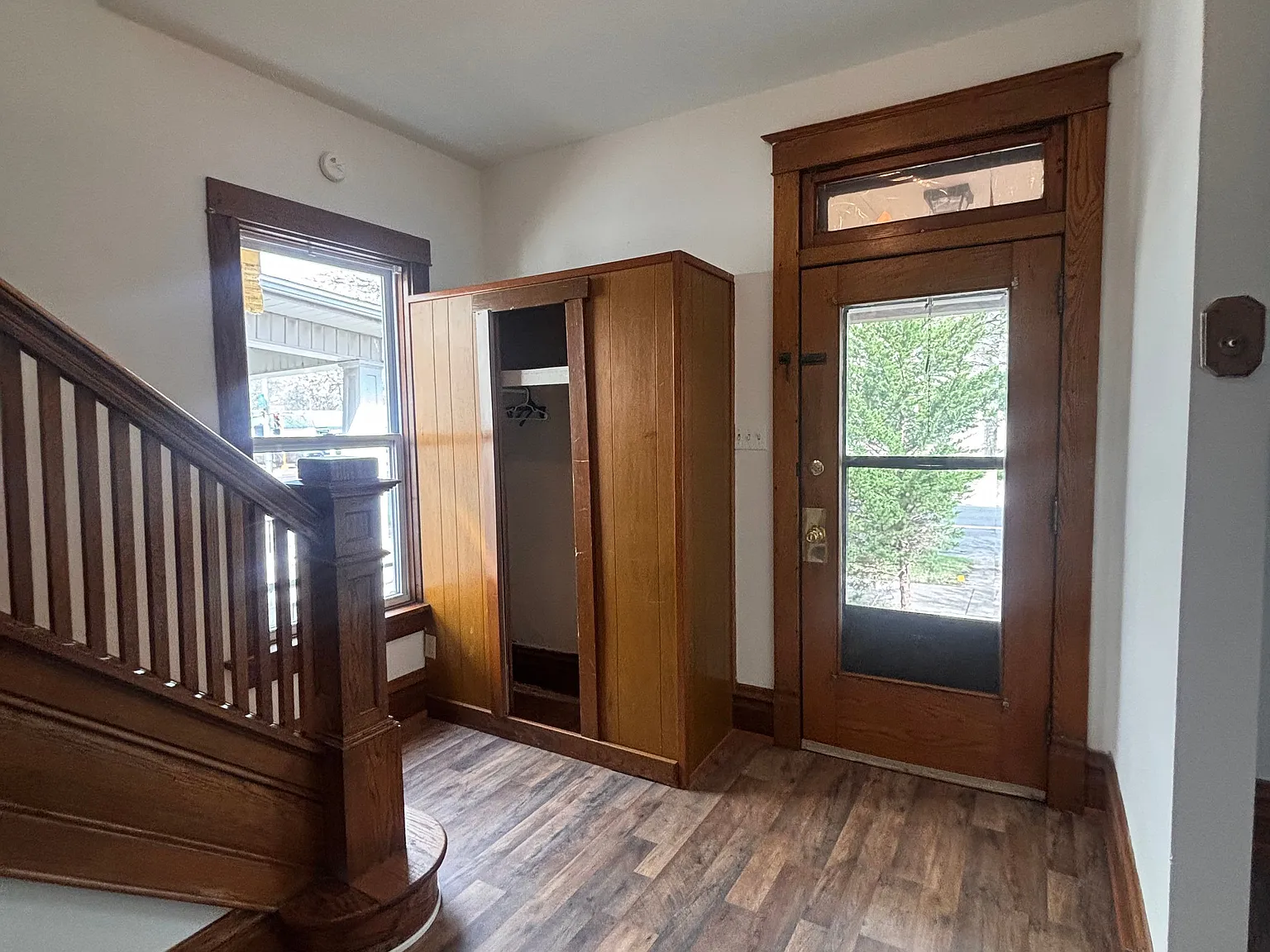 Newly Remodeled House Near Bradley University — Photo 2