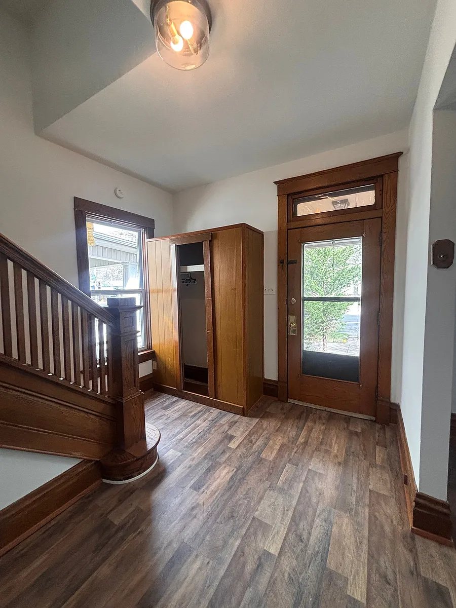 Building Photo - 1816 W Bradley Ave