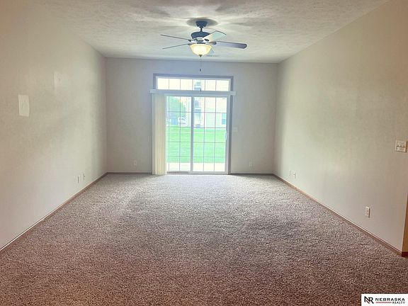 4th image of 265 Langworthy Ln