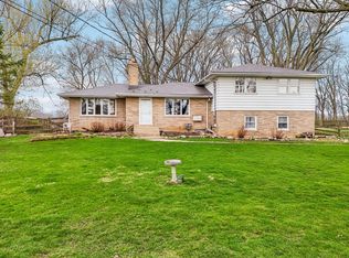 1021 River Terrace Dr, Johnsburg, IL 60051