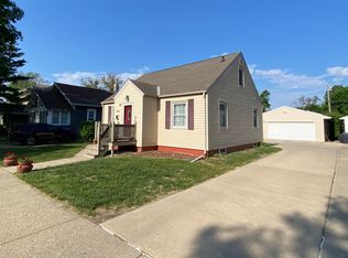 415 1st Ave NW, Le Mars, IA 51031