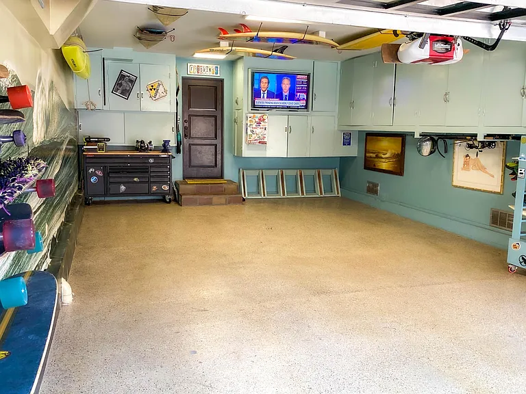 4 Car Garage, w/ TV, Bike racks, Surf racks, Skateboard rack, Epoxy Floor, Lots of storage, Garage door opener