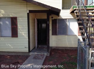 880 Charles Ln #1, Porterville, CA 93257