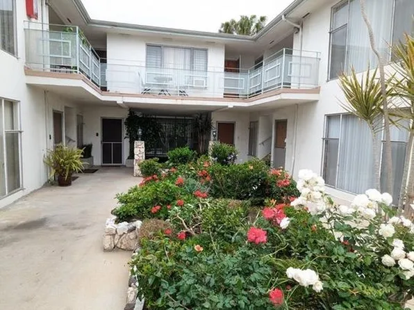 1236 N Sweetzer Ave #17, West Hollywood, CA 90069