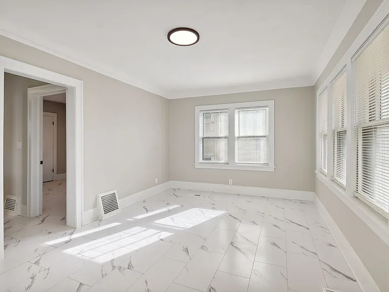 3315 Pleasant Ave — Photo 11