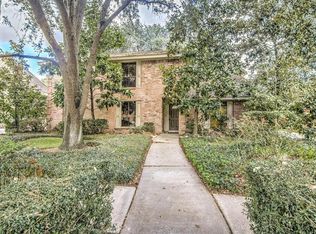15834 Ridge Park Dr, Houston, TX 77095
